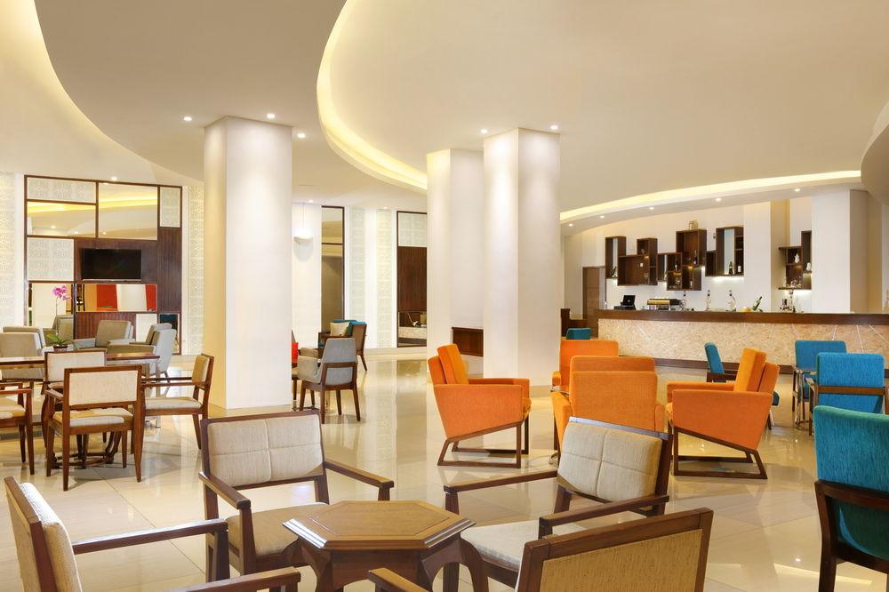 Four Points By Sheraton Makasar Zewnętrze zdjęcie