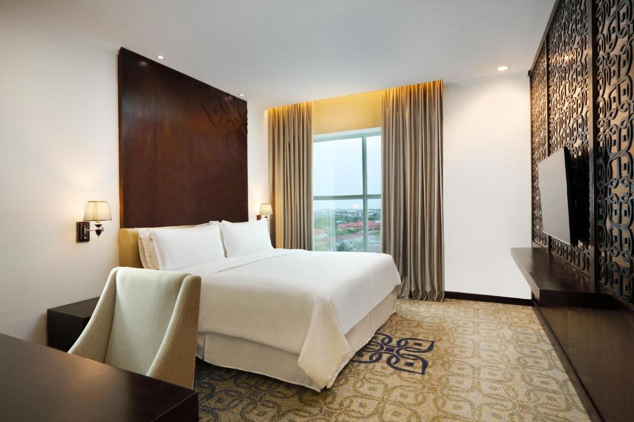 Four Points By Sheraton Makasar Zewnętrze zdjęcie