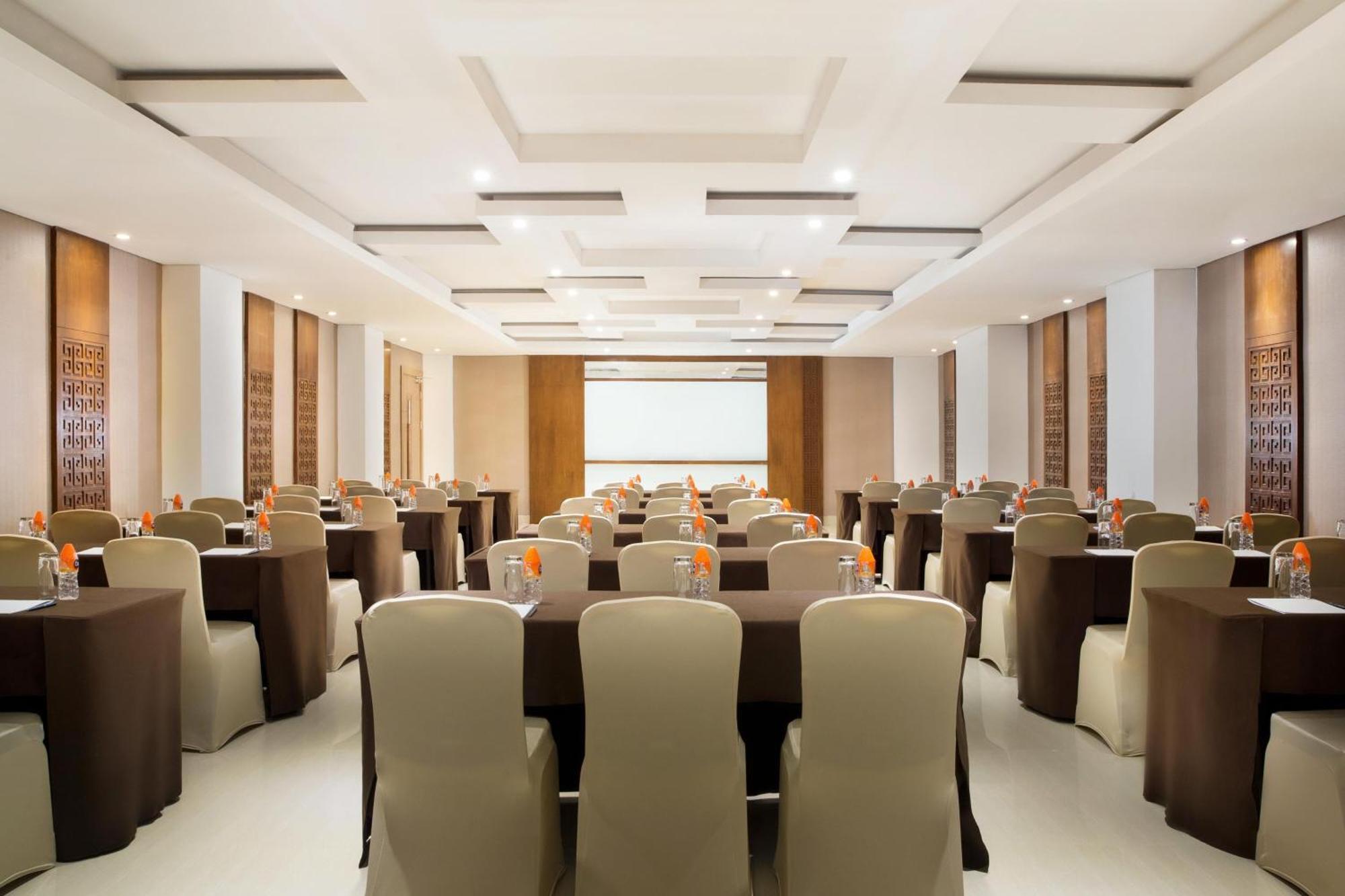 Four Points By Sheraton Makasar Zewnętrze zdjęcie