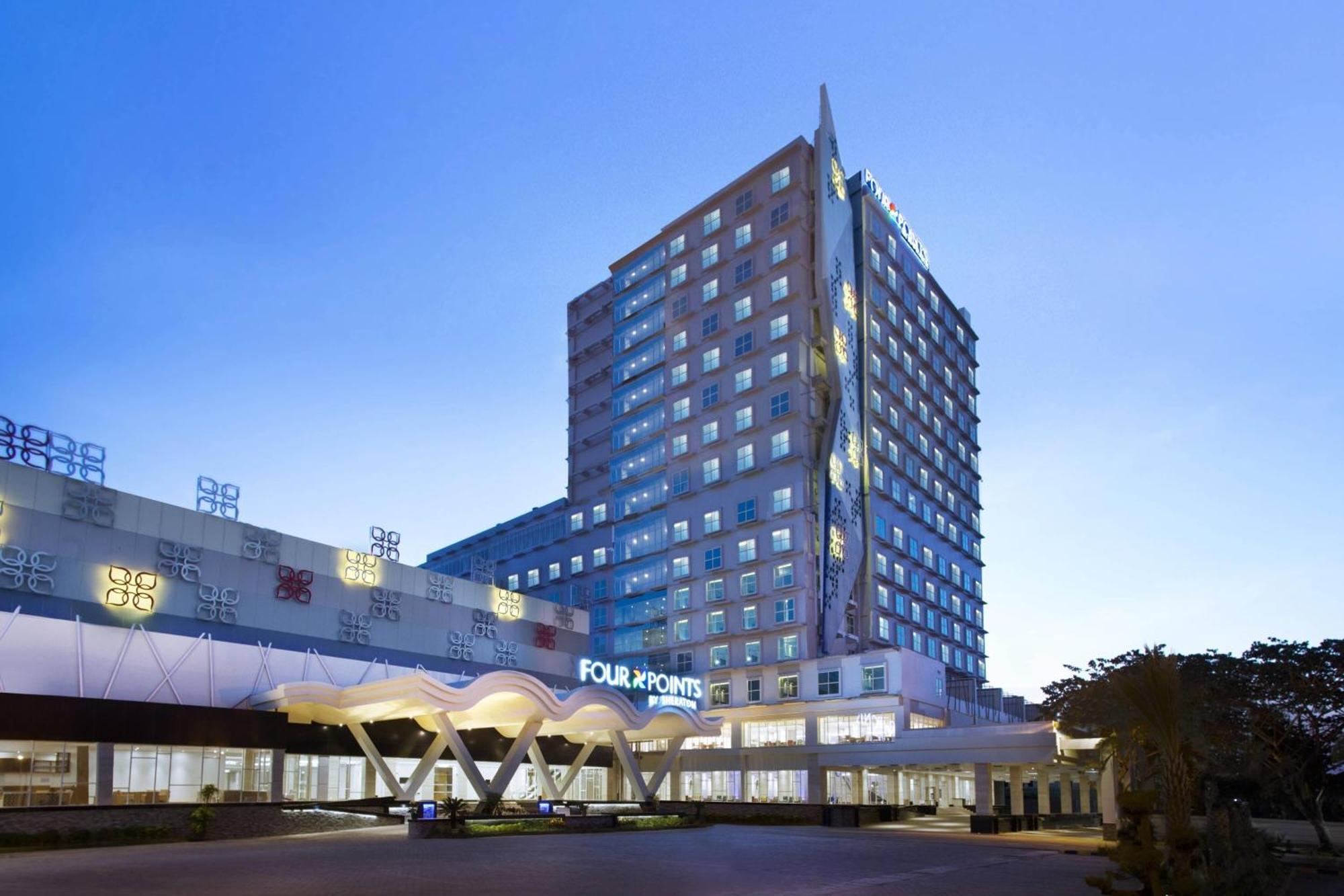 Four Points By Sheraton Makasar Zewnętrze zdjęcie